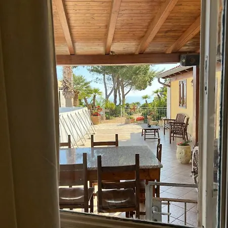 Apartment Baglio Cracchiolo Da Tuzzo - Casa Il Limone